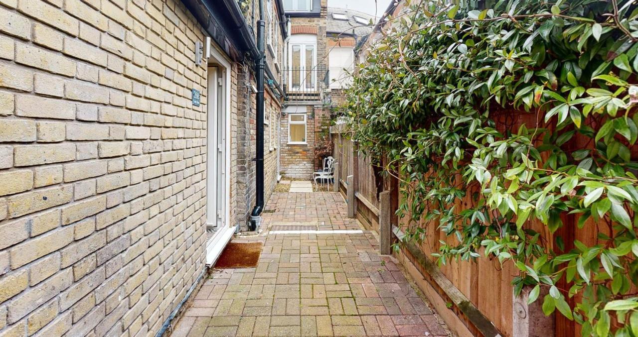 Wimbledon Studios Londra Dış mekan fotoğraf